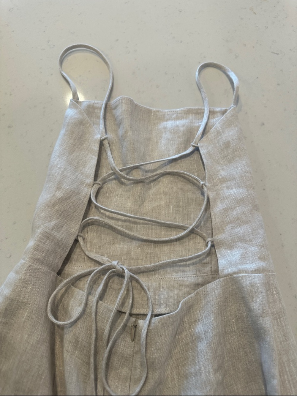 NWOT Reformation 100% Linen Jumpsuit in Oatmeal Size 4 - Picture 4 of 7